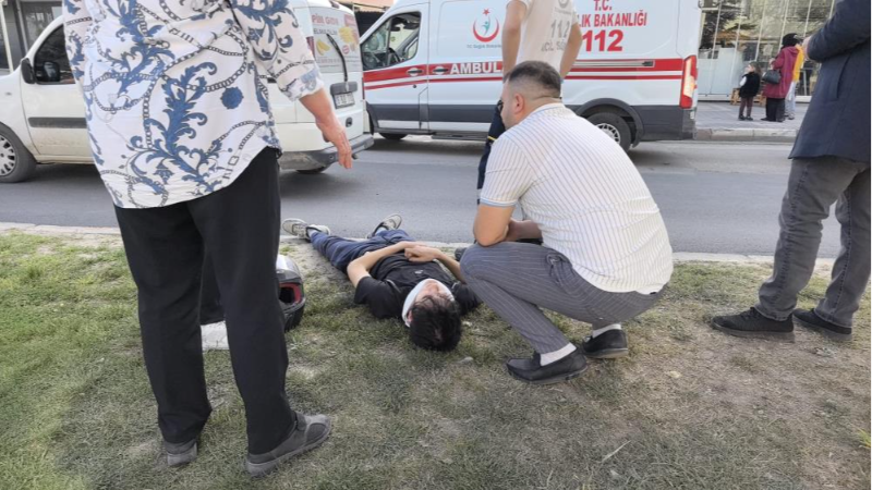 Bursa'da bir motosiklet kazası daha; Ölümden döndü...