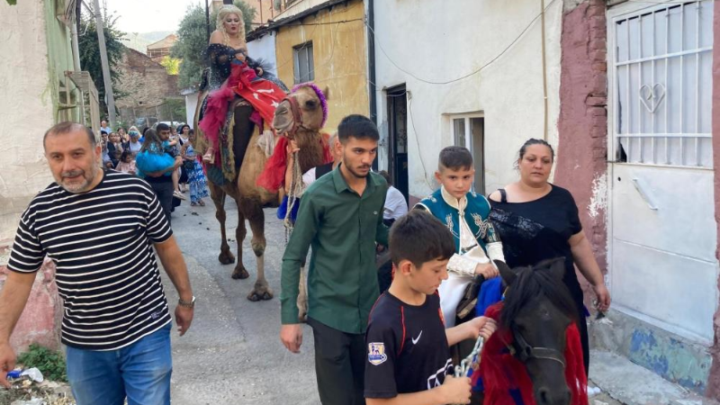Bursa'da böyle sünnet düğünü görülmedi!
