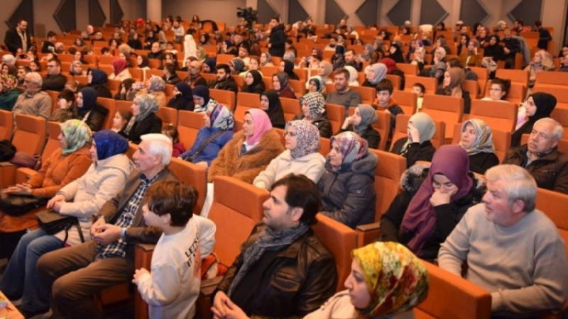 Bursa'da bu konserde birlik, beraberlik ve yardımlaşma vurgusu yapıldı