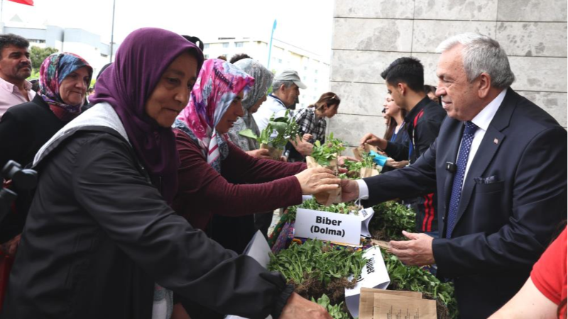 Bursa'da bu kuyruk ne kuyruğu?