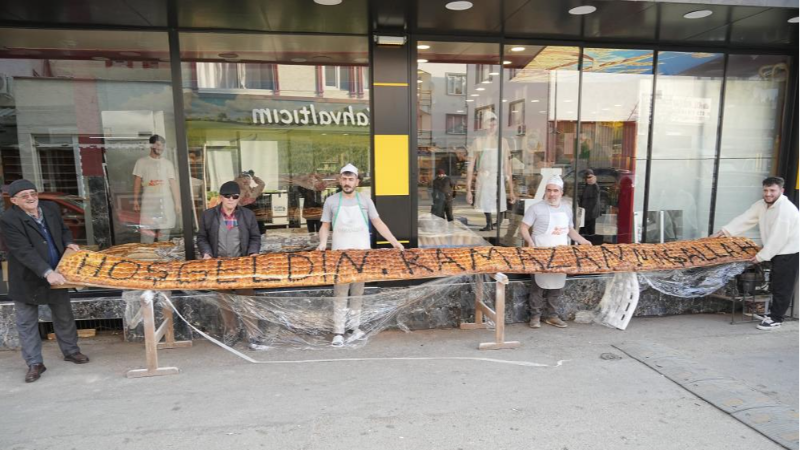 Bursa'da bu pide diğerlerinden çok ama çok farklı