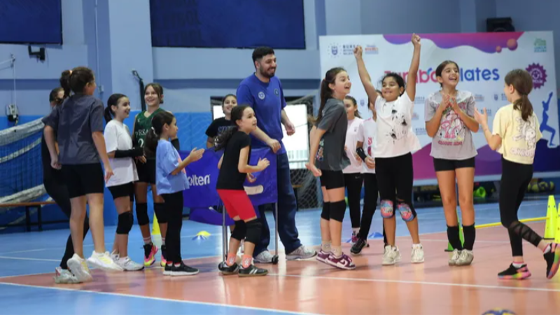 Bursa'da çocuklar kış dönemini böyle geçiriyor