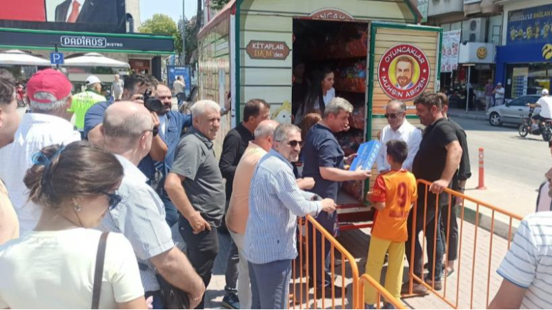 Bursa'da çocukların yüzü güldü
