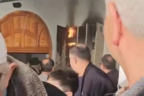 Bursa'da cuma vakti yangın