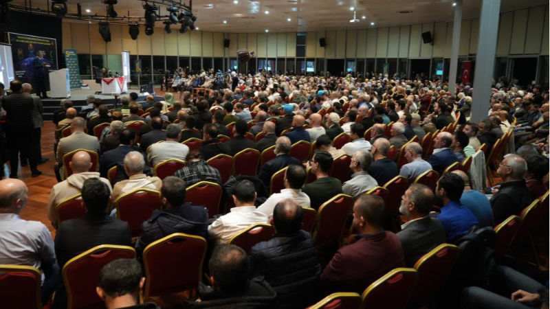 Bursa'da dikkat çeken söyleşi; Çarpıcı ifadeler...