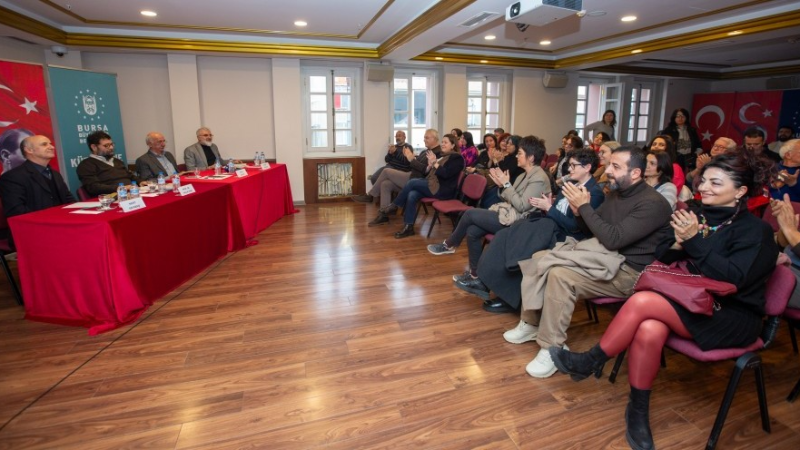 Bursa'da edebiyat günleri; Nâzım Hikmet'i anlattılar...