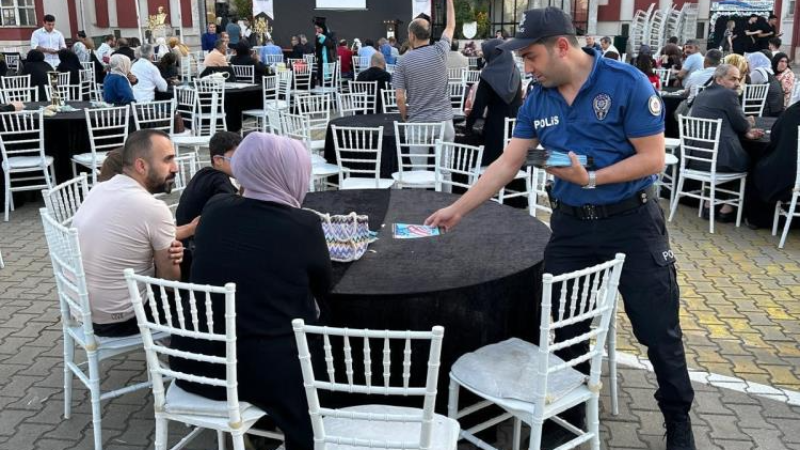 Bursa'da ekipler  pazar pazar, sokak sokak geziyor!