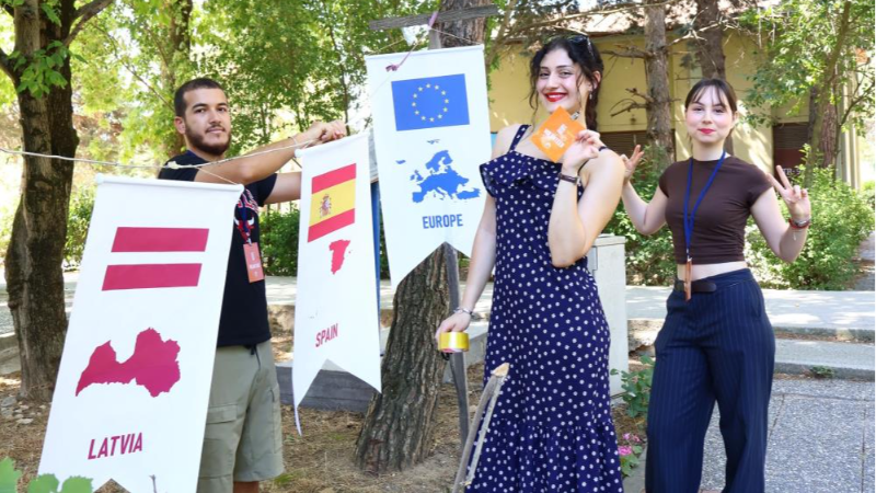 Bursa'da Erasmus öğrencilerine ‘güle güle’ etkinliği