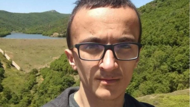 Bursa'da esrarengiz son; Başı çekyatın altına sıkışmış halde ölü bulundu