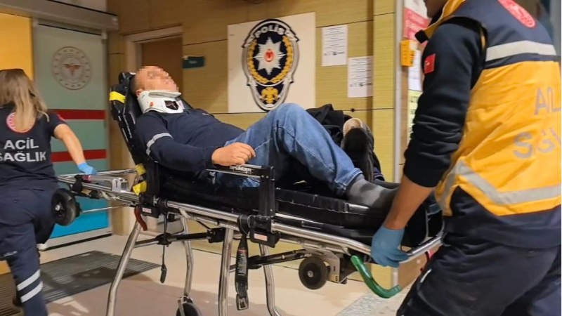 Bursa'da feci kaza; 2 kişi yaralandı