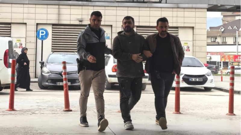Bursa'da firari sokakta gezerken yakalandı!