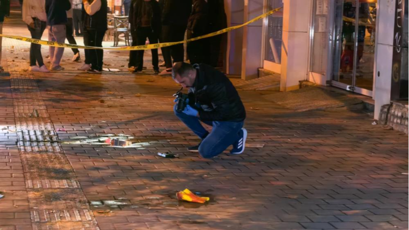 Bursa'da gece yarısı silah sesleri; Hayatını kaybetti....