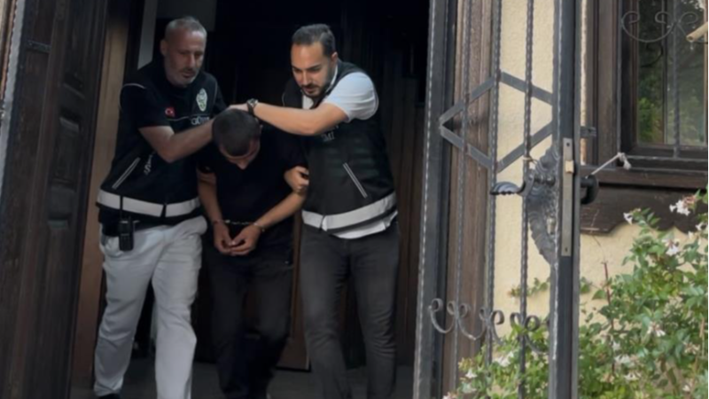 Bursa'da genç kıza dehşet yaşatan zanlı yakalandı!