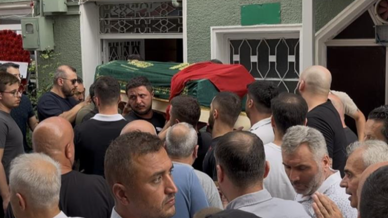 Bursa'da gözyaşları sel oldu! Son yolculuğuna uğurlandılar