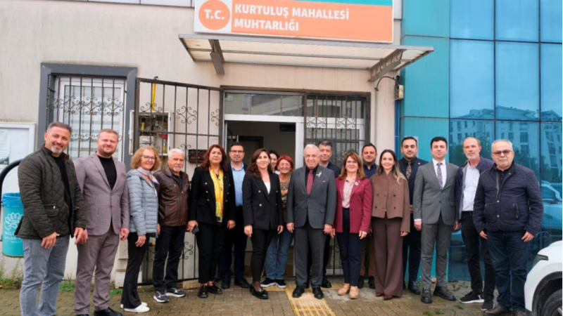 Bursa'da halkı dinleyen başkan!