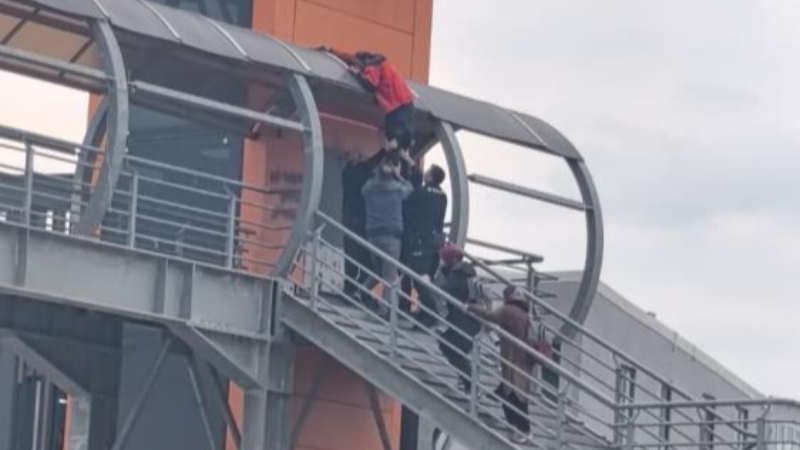 Bursa'da hareketli dakikalar; Bunalıma girdi...