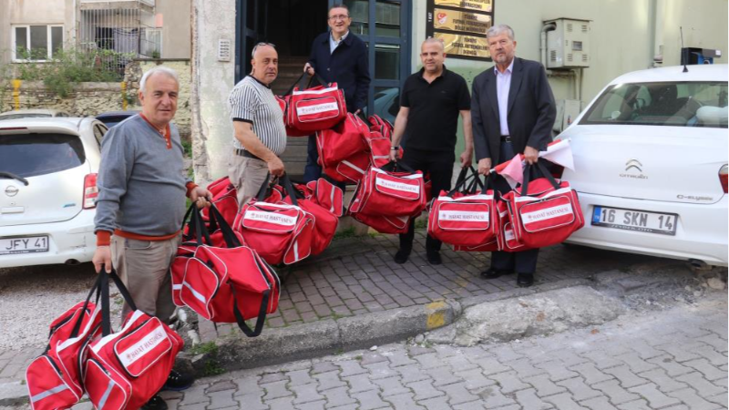 Bursa'da Hayat Sağlık Grubu'ndan amatör sporculara destek