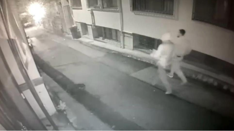 Bursa'da hırsızlar dur durak bilmiyor; 4'üncüyü çalarken yakalandılar