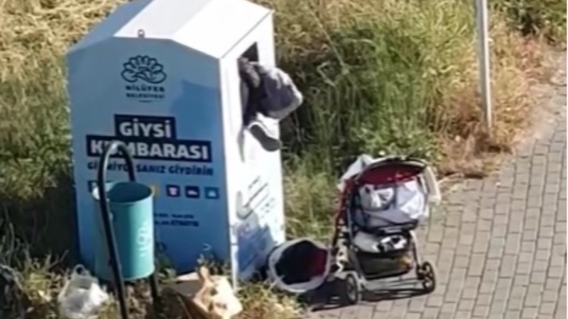 Bursa'da hırsızlar giysi kumbaralarına dadandı!