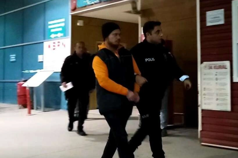 Bursa’da hırsızlık suçundan aranan şahıs yakalandı