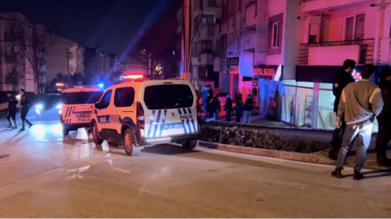 Bursa’da husumetlisine kurşun yağdırdı