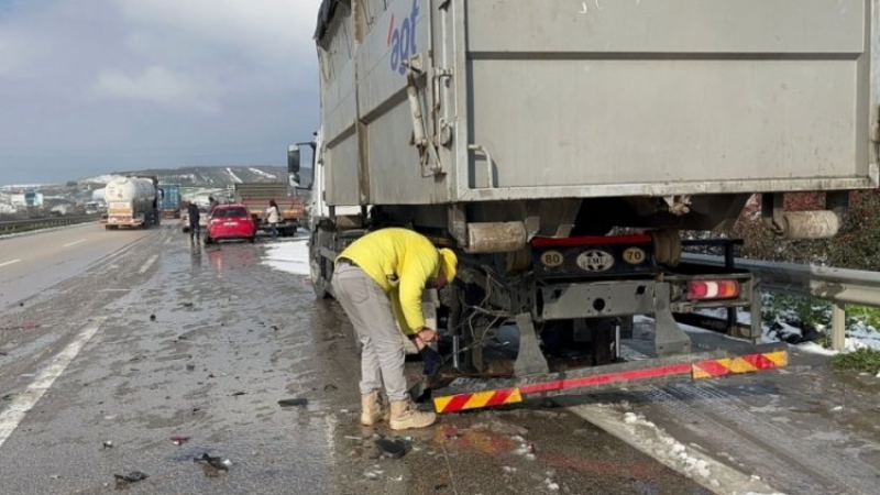 Bursa'da inanılmaz kaza; Tam 25 araç...