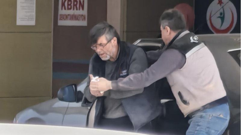Bursa'da işçinin şanssızlığı; 3 parmağı koptu...