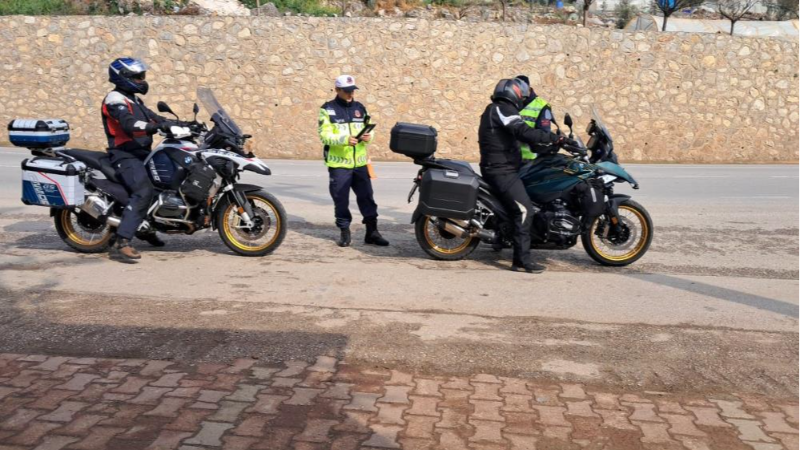 Bursa'da Jandarma görev başında; Denetimler sıklaştı...