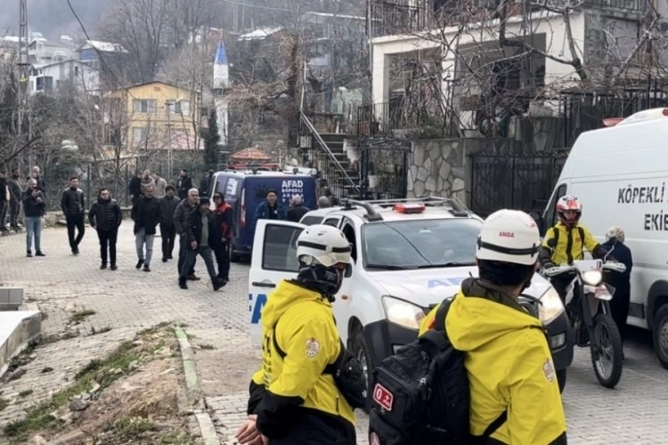 Bursa'da jandarma ve AFAD kayıp adam için harekete geçti