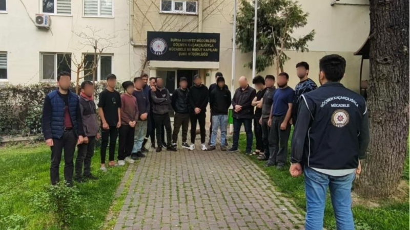 Bursa'da kaçak göçmen çalıştıran 2 şüpheli yakalandı