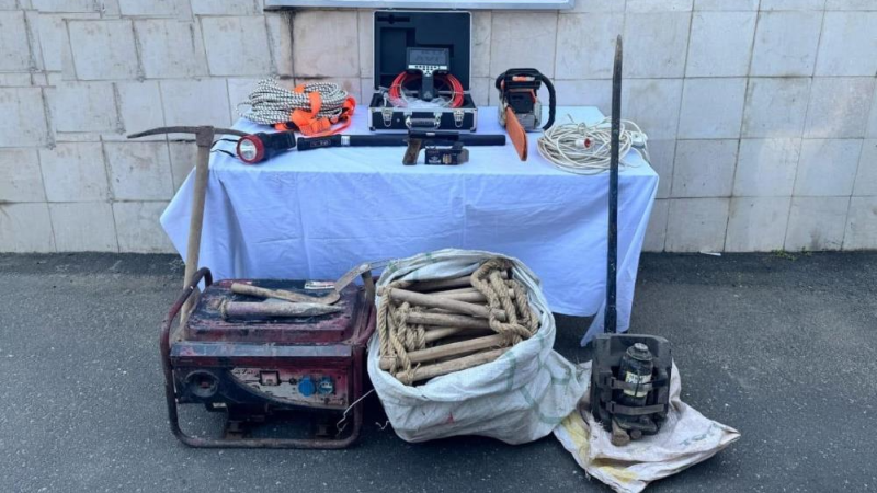 Bursa'da kaçak kazı yapan 4 kişi kıskıvrak yakalandı