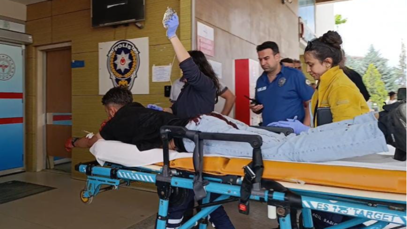 Bursa'da kız meselesinde kan aktı; Sırtından bıçaklandı