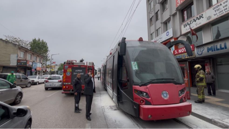 Bursa'da korku dolu anlar; Tramvay şoku...