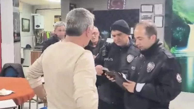 Bursa'da kumar oynanan yerlere baskın!