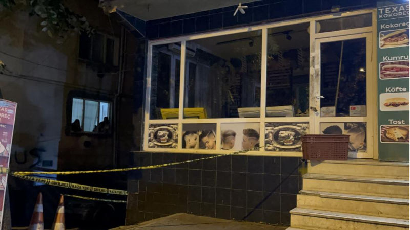 Bursa'da maskeli şüpheli berber dükkanına kurşun yağdırdı