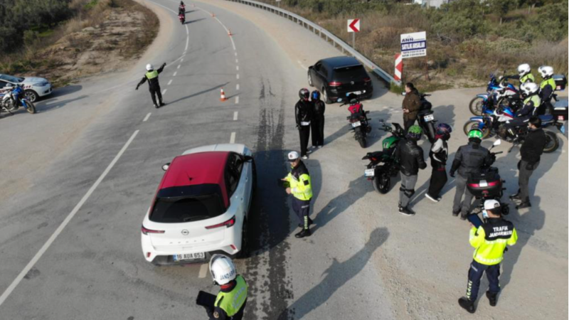 Bursa'da motosiklet sürücülerine  denetim sıklaştı