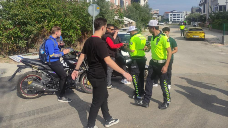 Bursa'da motosiklet sürücülerine ceza yağdı