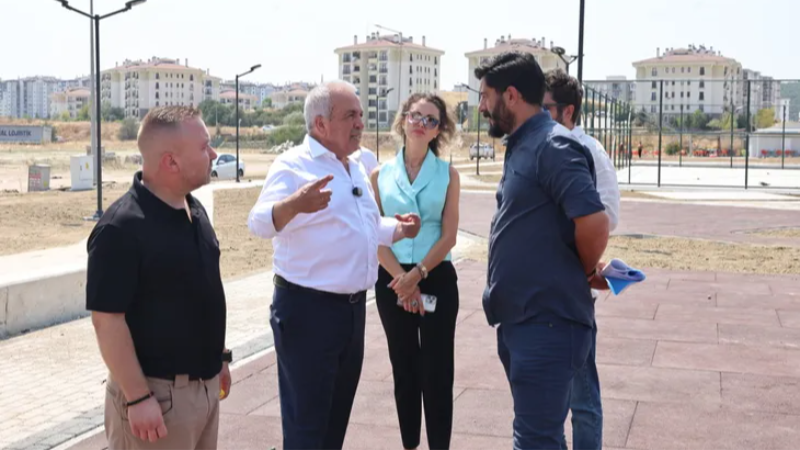 Bursa'da Nilüfer'deki park açılış için gün sayıyor