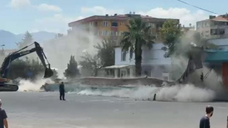 Bursa'da o terminal yıkılıyor!
