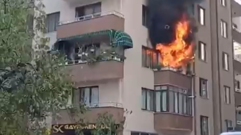 Bursa'da ocakta unutulan yemek daireyi bu hale getirdi