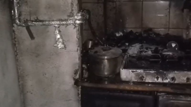 Bursa'da ocakta unutulan yemek dehşet yaşattı