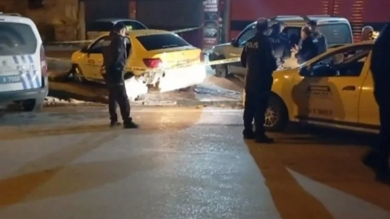 Bursa'da olay var; Taksiyi gasp ettiler...