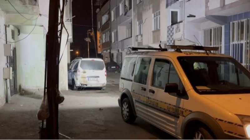 Bursa'da olaylı gece; Araç kundaklandı