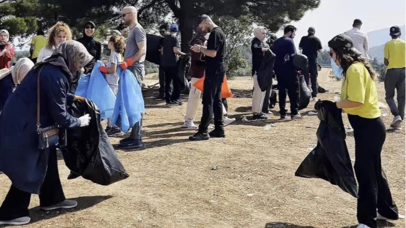 Bursa'da örnek hareket; Doğayı temizlediler