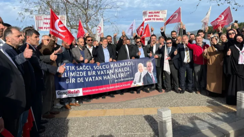Bursa'da Papa'nın İznik ziyaretini protesto ettiler