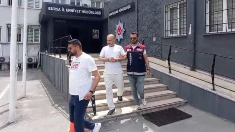 Bursa'da patron işçiyi dolandırdı; 817 bin lira...