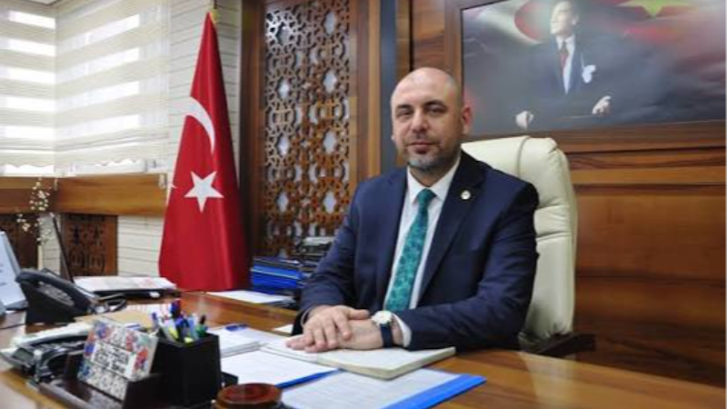 Bursa'da rahatsızlanan başkandan haber var!