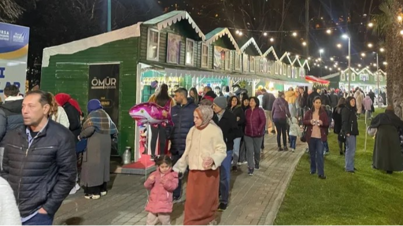 Bursa'da Ramazan Meydanları dolup taşıyor
