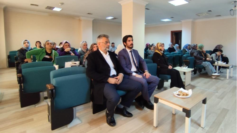 Bursa'da sağlıklı hayat akademisi programı başladı