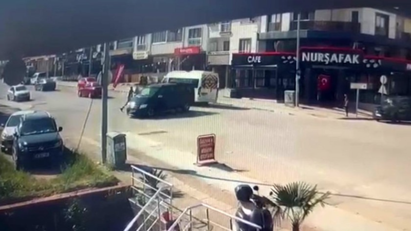 Bursa'da şaşkına çeviren olay; Sürücü neler yaptı neler...